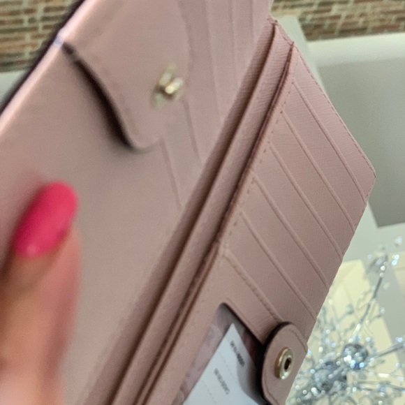 Kate Spade Wallet - Picture 2 of 5
